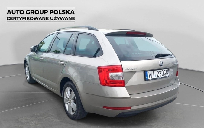 Skoda Octavia cena 49500 przebieg: 157189, rok produkcji 2017 z Goniądz małe 254
